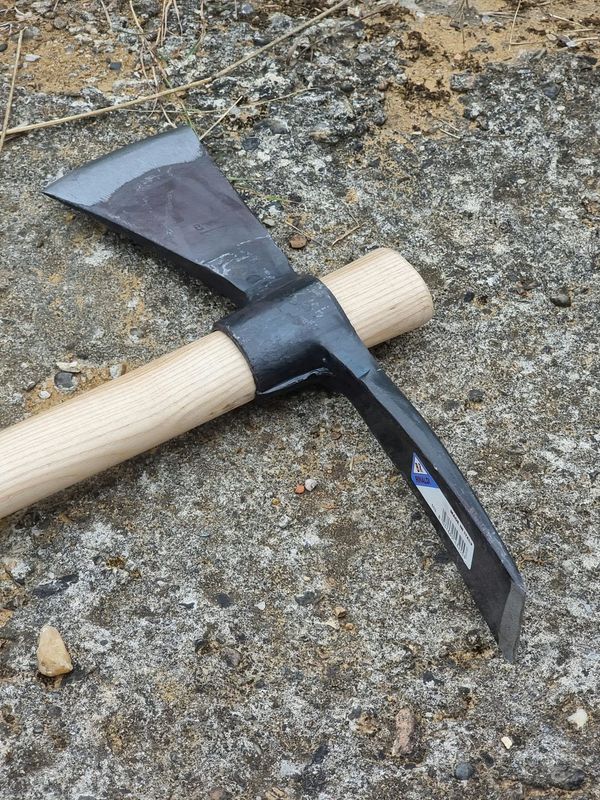 Hache Pioche "Dolabra" Rinaldi - forme traditionnelle