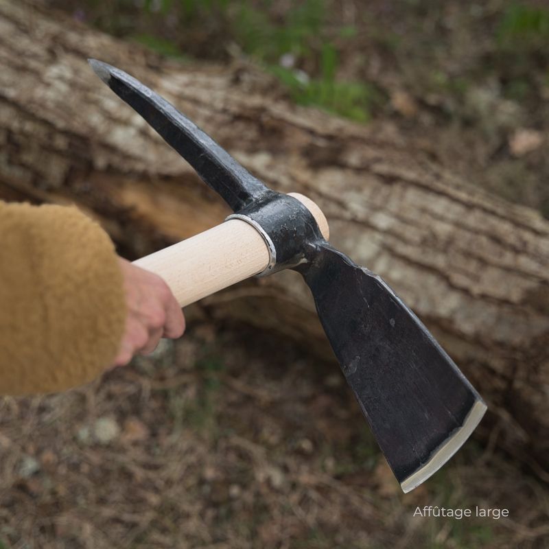 Houe Pioche de cantonnier Rinaldi - avec manche en bois 110cm Houe Pioche de cantonnier Rinaldi - avec manche en bois 110cm