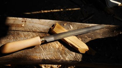 Lime demi-ronde pour restaurer et affuter les tranchants courbés - plusieurs tailles