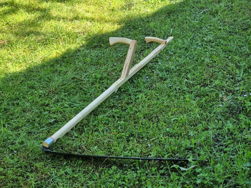 Manche de faux en bois - réglable - fabriqué en France