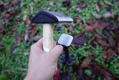 Marteau étroit à battre les faux - 500g