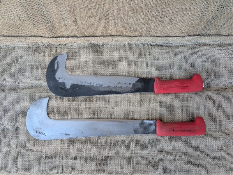 Serpe artisanale Cocurullo 50cm ou 44cm - manche en caoutchouc