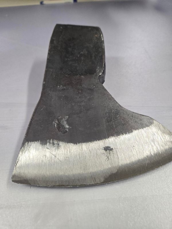 Déclassés - Hache Biscayne Rinaldi "La Frontière" 1700g