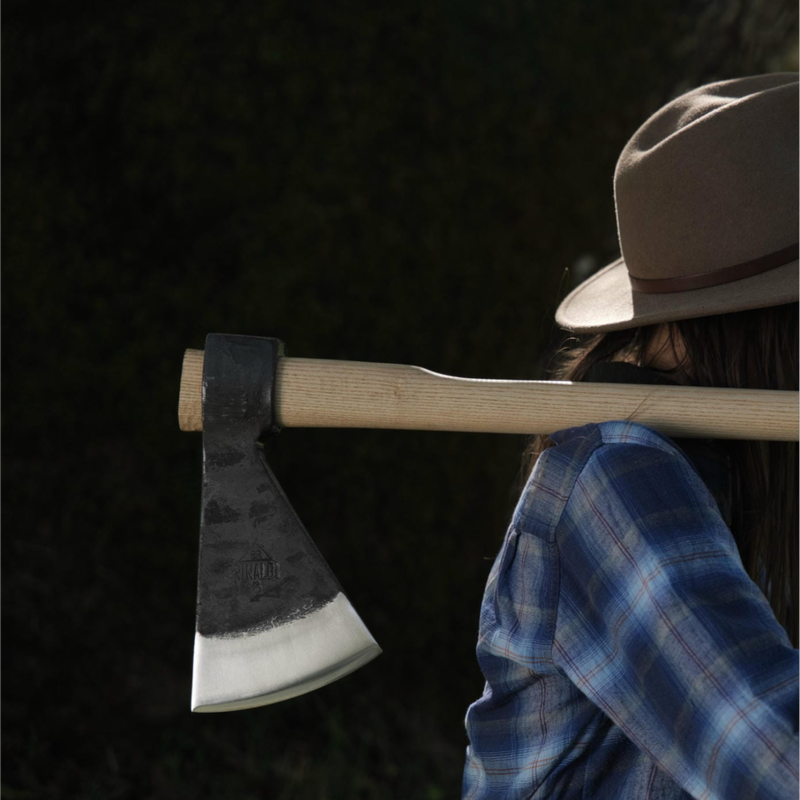 Hache Rinaldi modèle 302 - Type America - 1500g Hache Rinaldi modèle 302 - Type America - 1500g