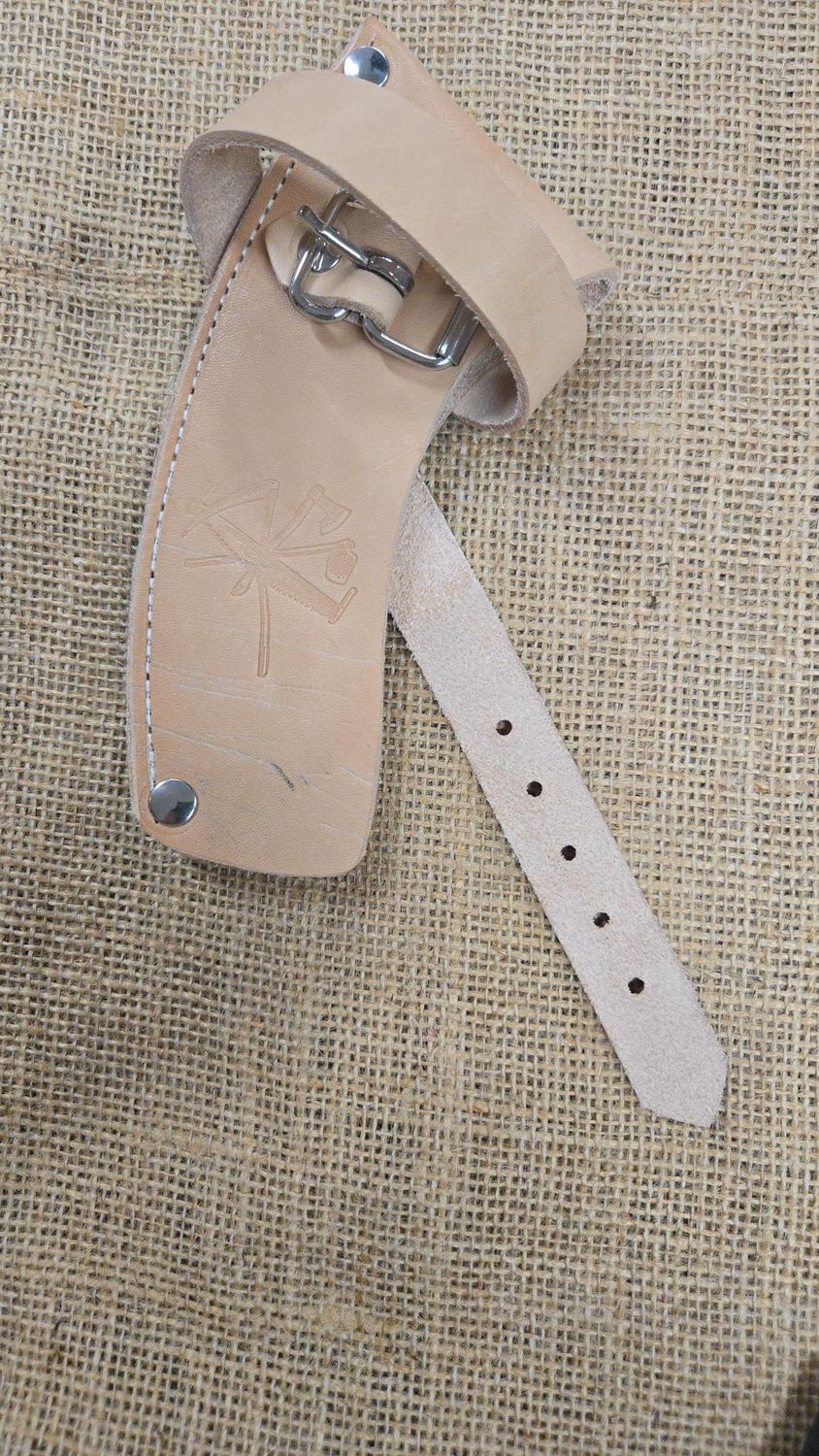 Déclassés - Étuis artisanaux en cuir - Etui barbue 700