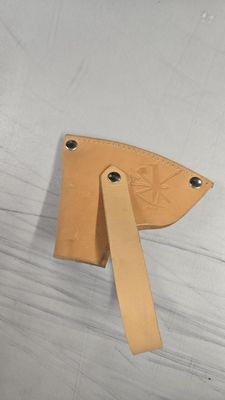 Déclassés - Étuis artisanaux en cuir - Etui merlin