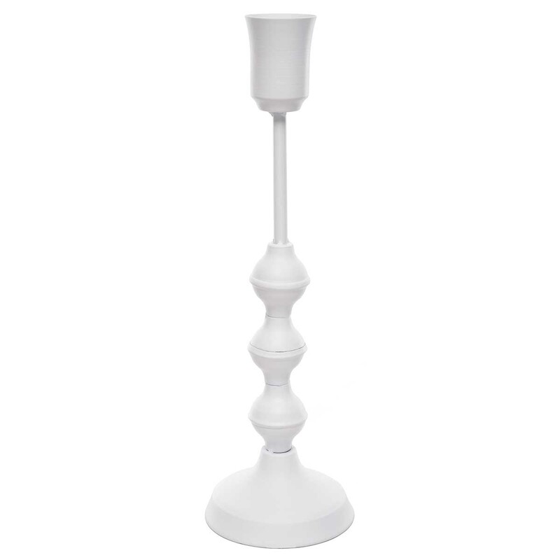 Candlestick holder curves matte white
