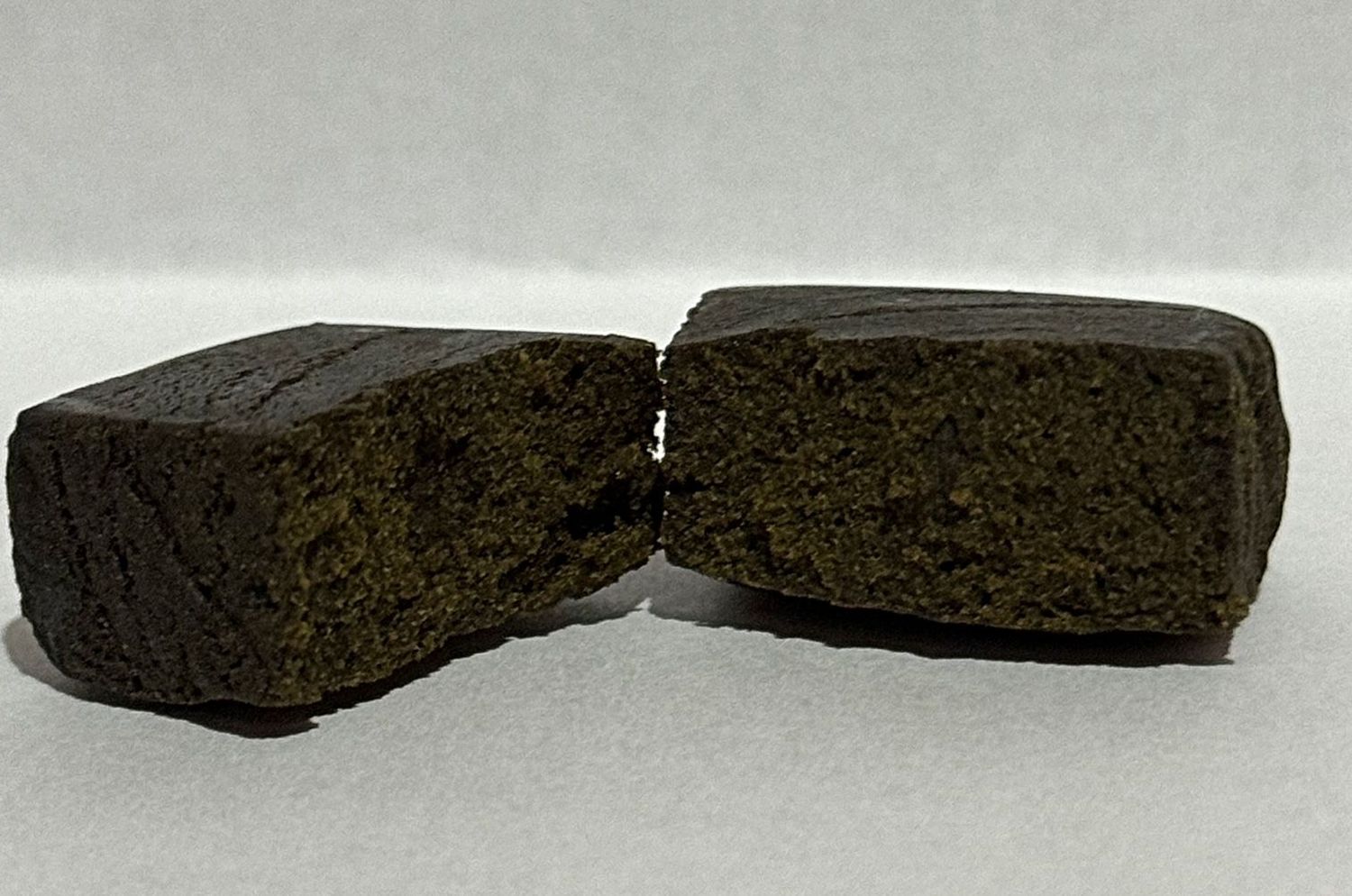 2025 HYBRID ​CBG9 HASH HAPPY ZOMBIE 10gr