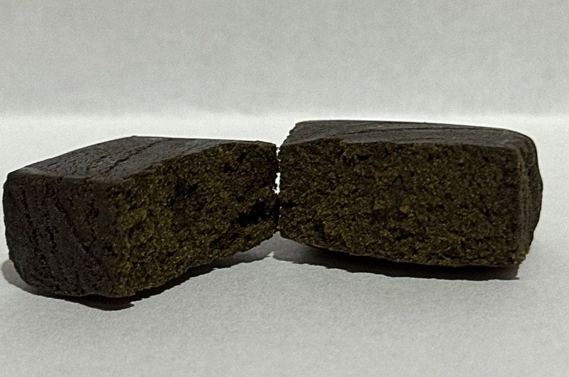 2025 HYBRID ​CBG9 HASH HAPPY ZOMBIE 10gr
