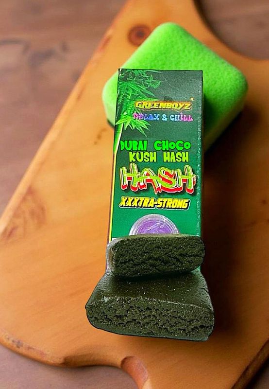 ​​DUBAI CHOCO HYBRID KG25 95 % HASH 10gr