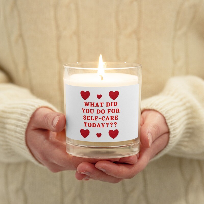 Glass jar soy wax candle