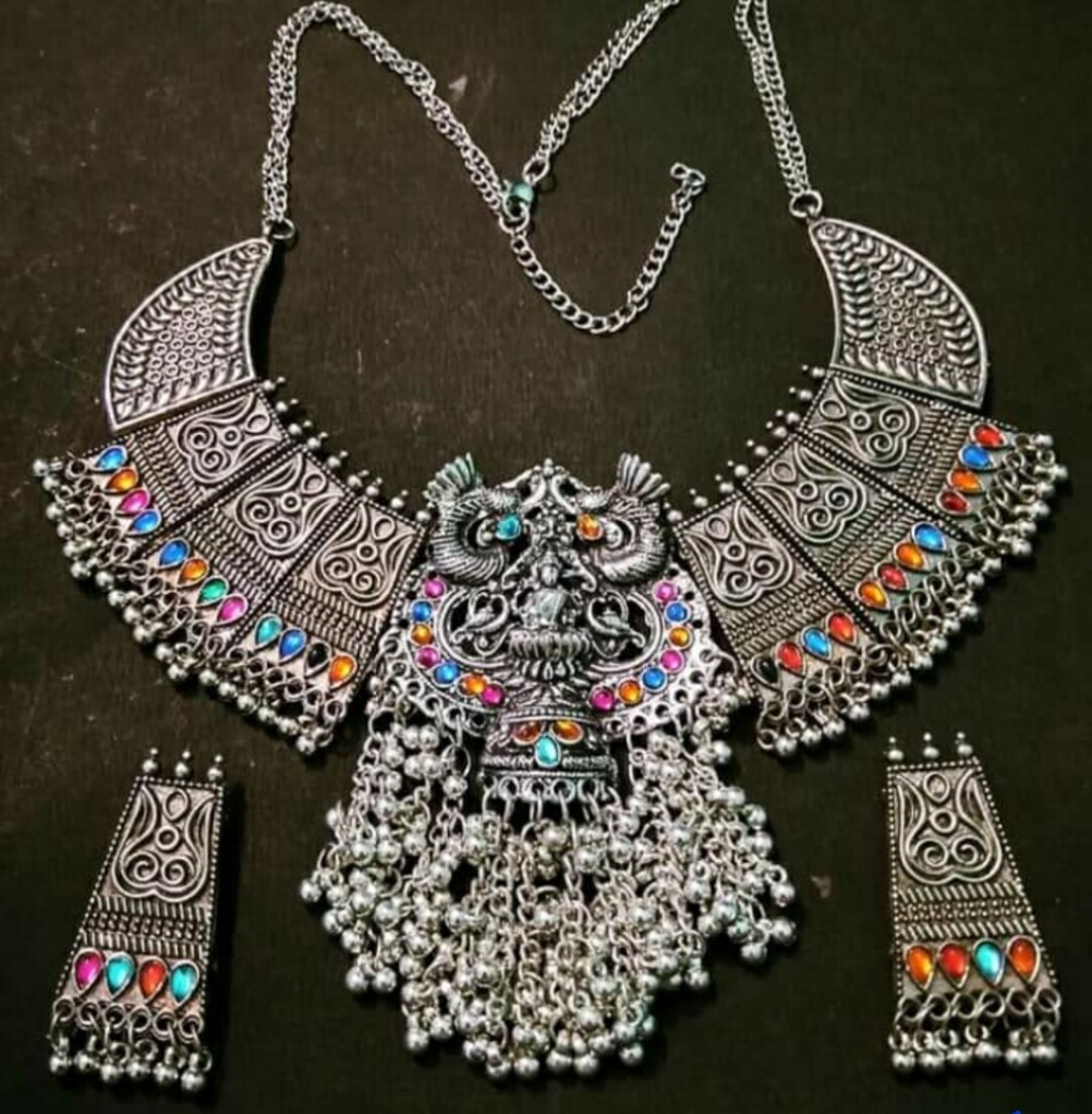 Oxidise temple neckset