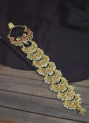 HAIR ACCESSORIES