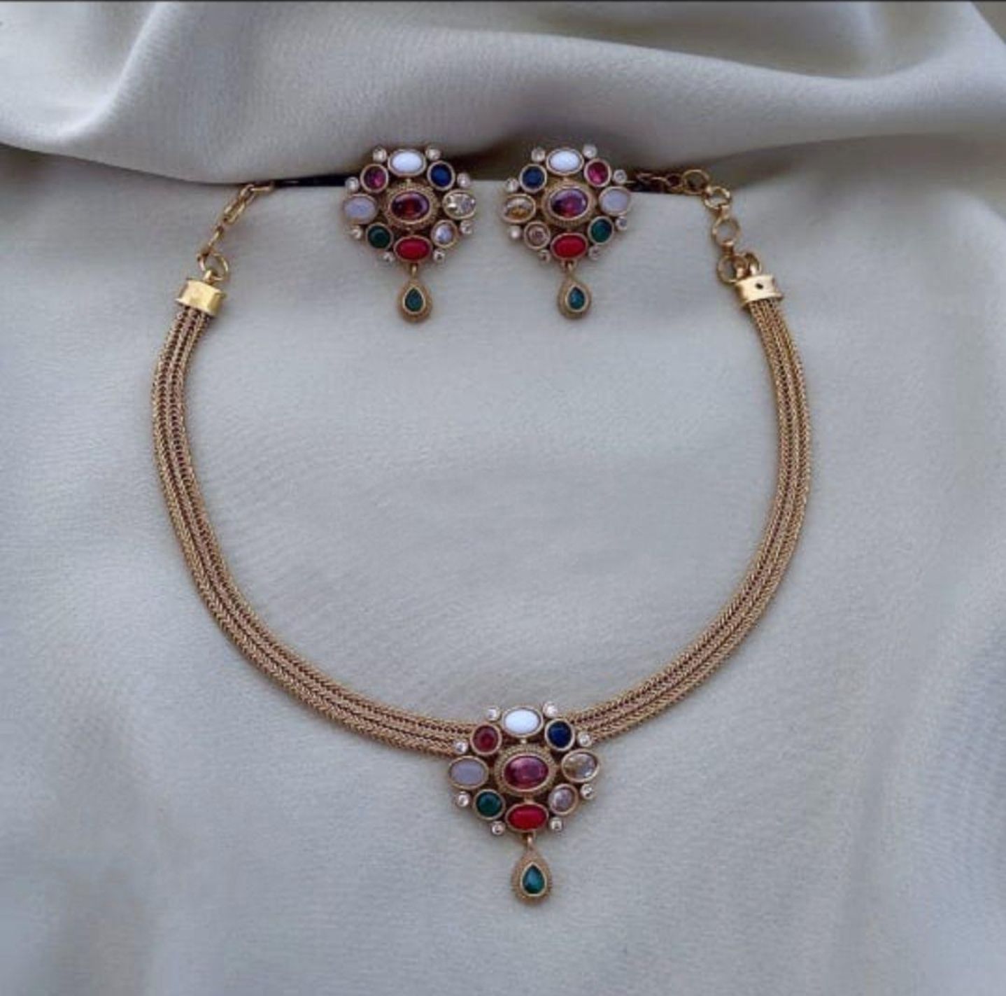 Navaratnam hasli necklace set