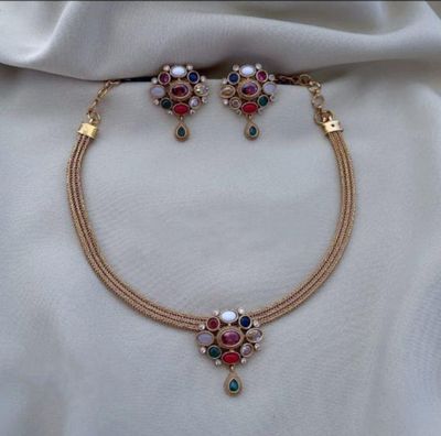 Navaratnam hasli necklace set