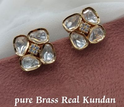 Real brass kundan Stud