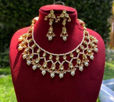 Gold-Toned Traditional Indian Style kundan necklace set