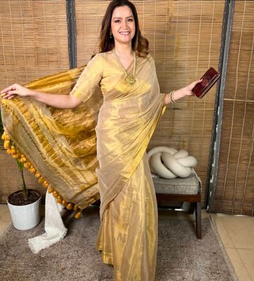 Mull cotton and pure Zari crush Tissue Saree Without Blouse