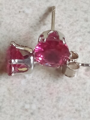 6mm lab Ruby studs