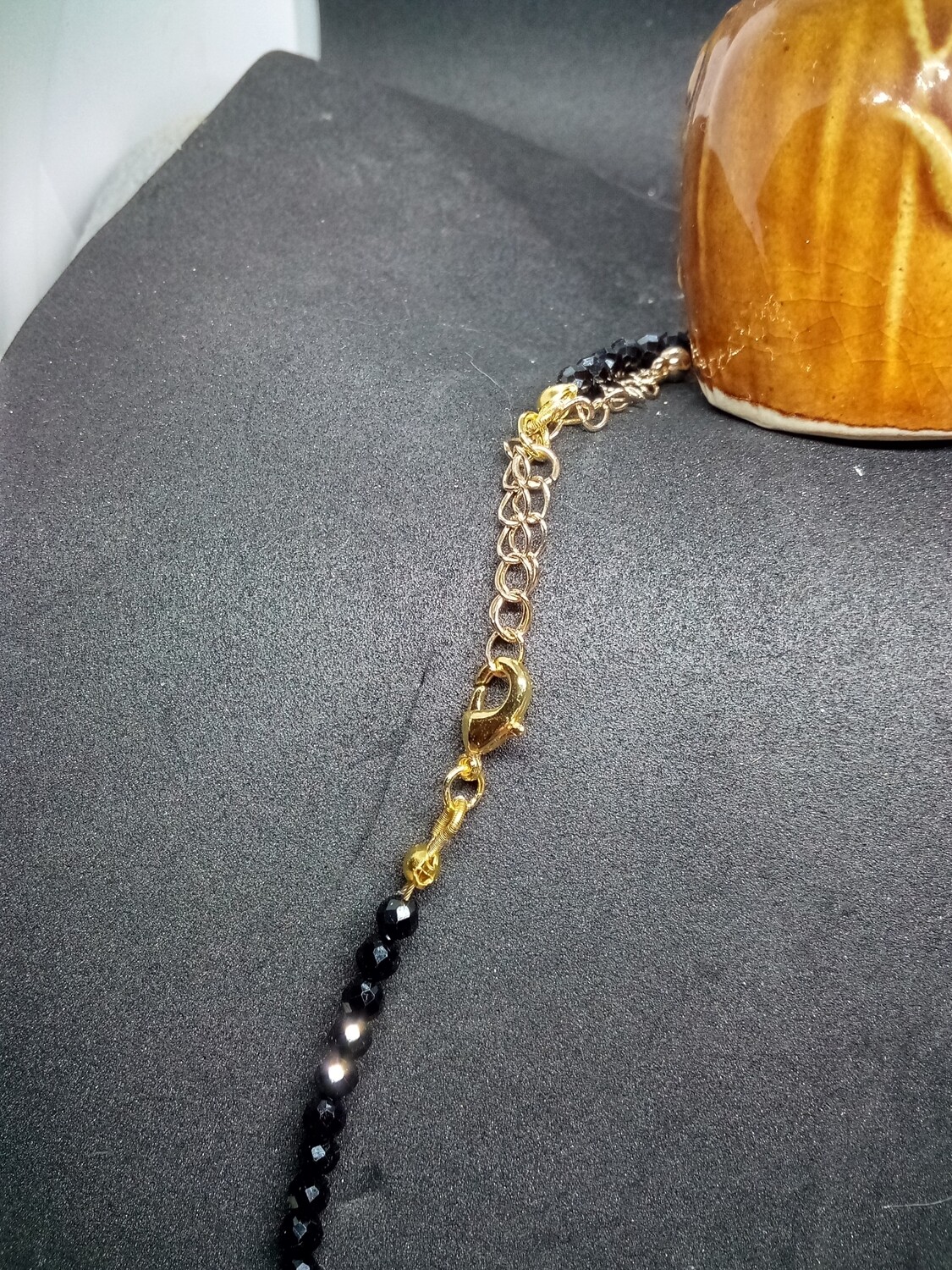 Pearl an black spinal necklace