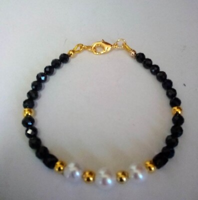 Natural black spinal and pearl bracelet