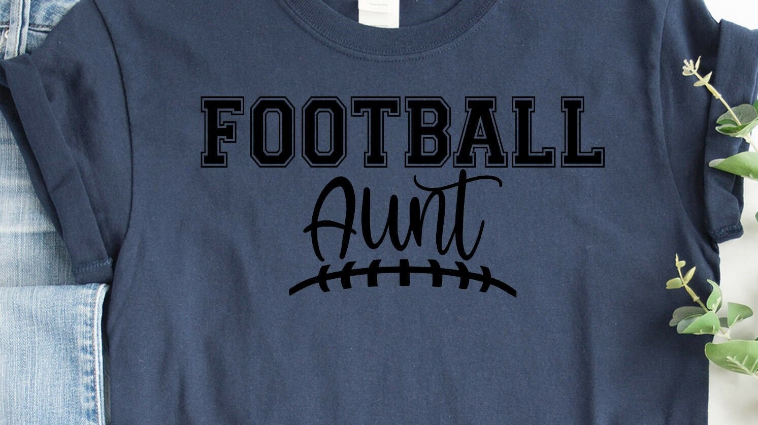FOOTBALL AUNT