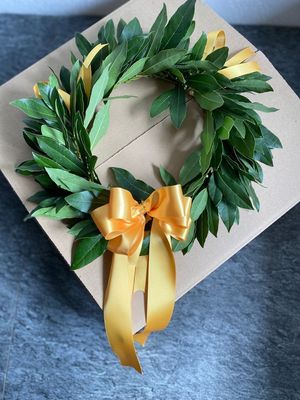 Coroncina di Alloro Semplice con Nastro