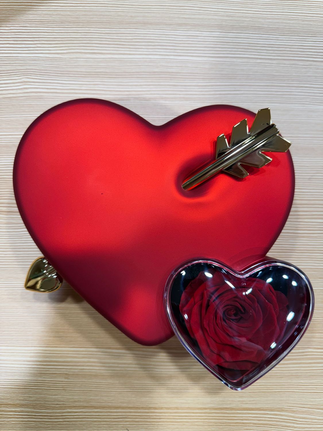 Cuore con Rosa Rossa Stabilizzata