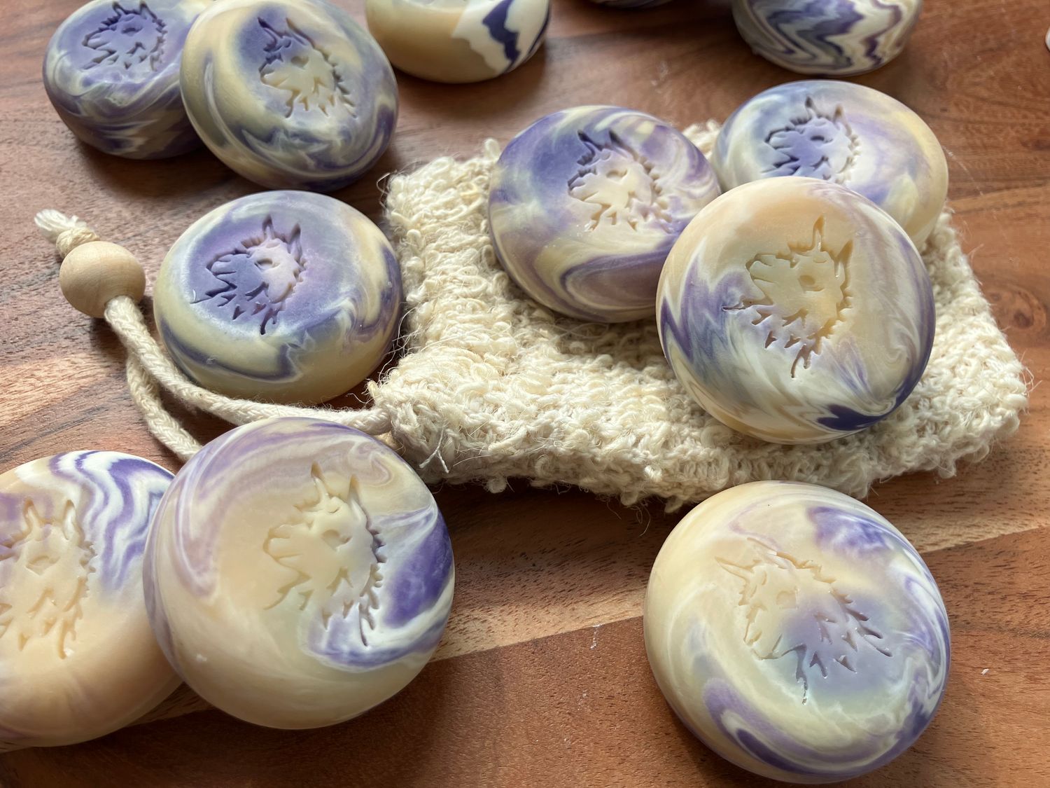 Mini Lavendel Alpaka Seife mit Alpaka Keratin - 26g Mini Lavendel Alpaka Seife mit Alpaka Keratin - 26g