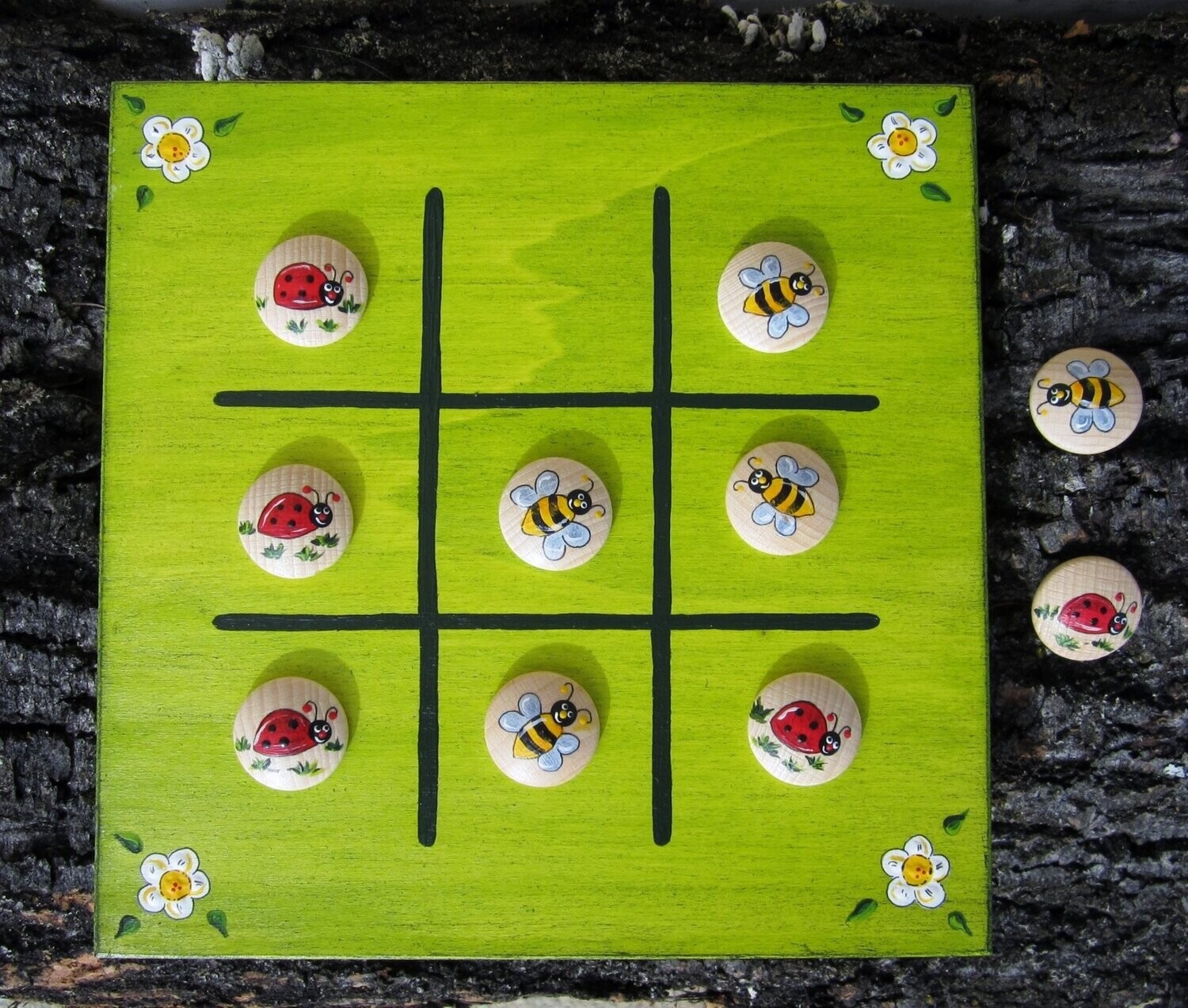 Brettspiel * TicTacToe * Käferl & Bienchen *