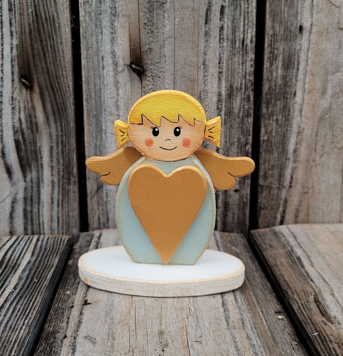 Engerl mit Herz  * 12cm