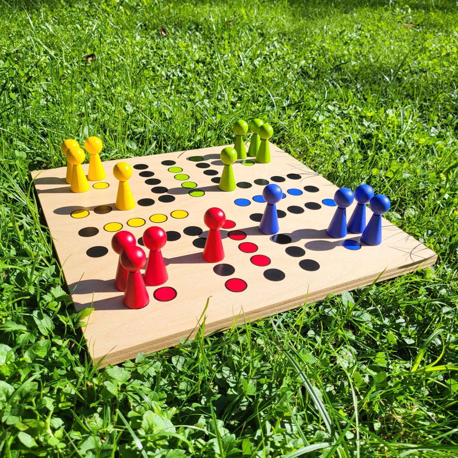 Brettspiel * KegelRalley * Winter * Buche * bemalt