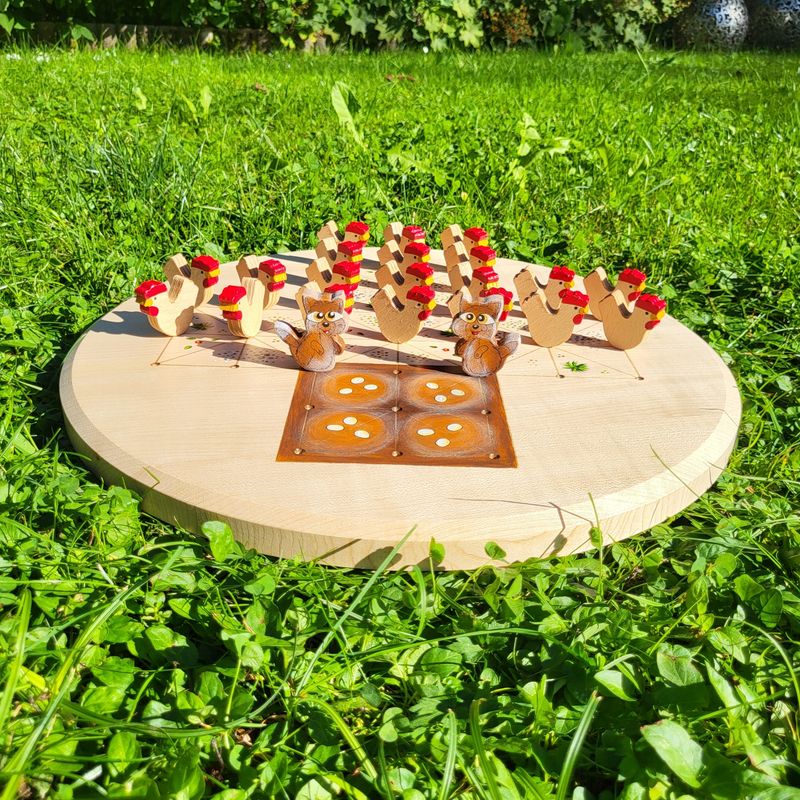 Brettspiel * Fuchs & Henne * Ahorn rund  * Nest braun * Hühner Buche natur