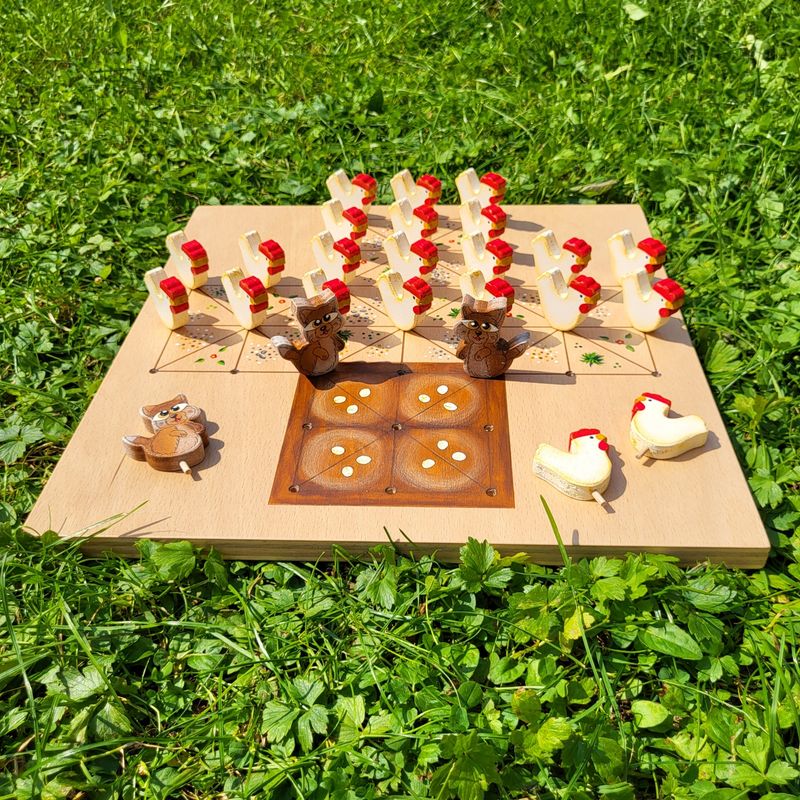 Brettspiel * Fuchs & Henne * Buche * Nest braun * Figuren färbig