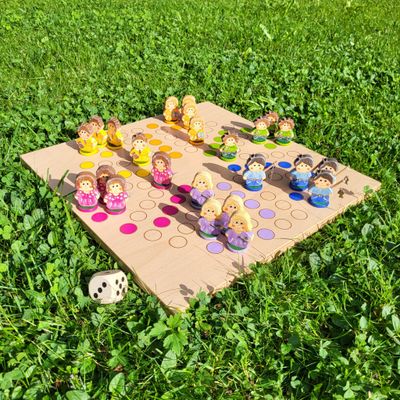 WunschBrettspiel * 6 auf einen Streich * Buche * lasergraviert WunschBrettspiel * 6 auf einen Streich * Buche * lasergraviert