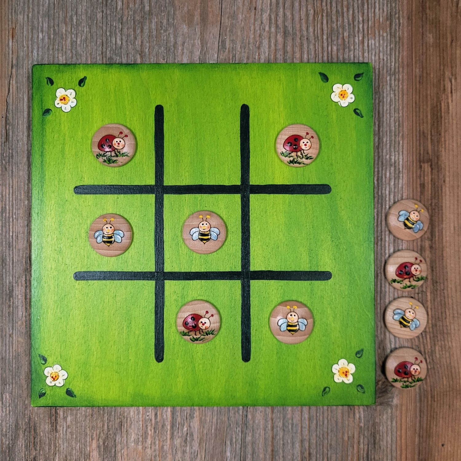 Brettspiel * TicTacToe * Käferl & Bienchen * Brettspiel * TicTacToe * Käferl & Bienchen *