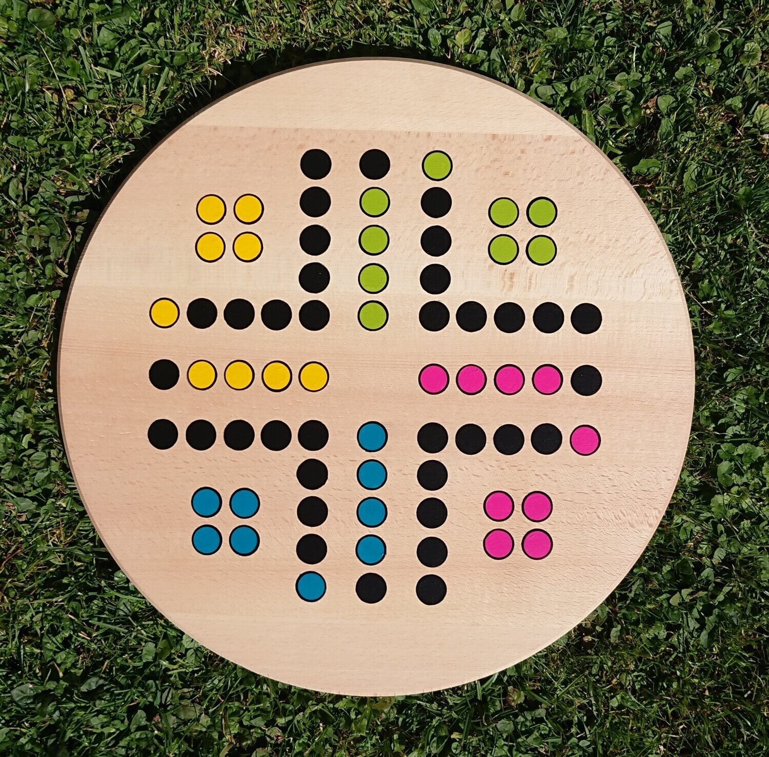 Brettspiel * Wichtel ärgerts eich ned * Frühling * Ahorn rund * Punkte lasergraviert Brettspiel * Wichtel ärgerts eich ned * Frühling * Ahorn rund * Punkte lasergraviert