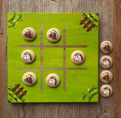 Brettspiel * TicTacToe * Polly Pony * Brettspiel * TicTacToe * Polly Pony *
