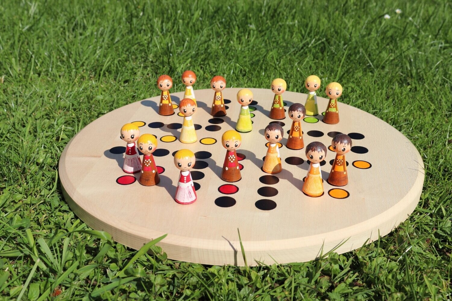 Brettspiel * Leit' ärgerts eich ned * Sommer * Ahorn rund * Punkte lasergraviert Brettspiel * Leit' ärgerts eich ned * Sommer * Ahorn rund * Punkte lasergraviert