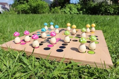 Maxi*Brettspiel * Komm, GlücksPilze sammeln! * Frühling * Buche * Punkte lasergraviert Maxi*Brettspiel * Komm, GlücksPilze sammeln! * Frühling * Buche * Punkte lasergraviert