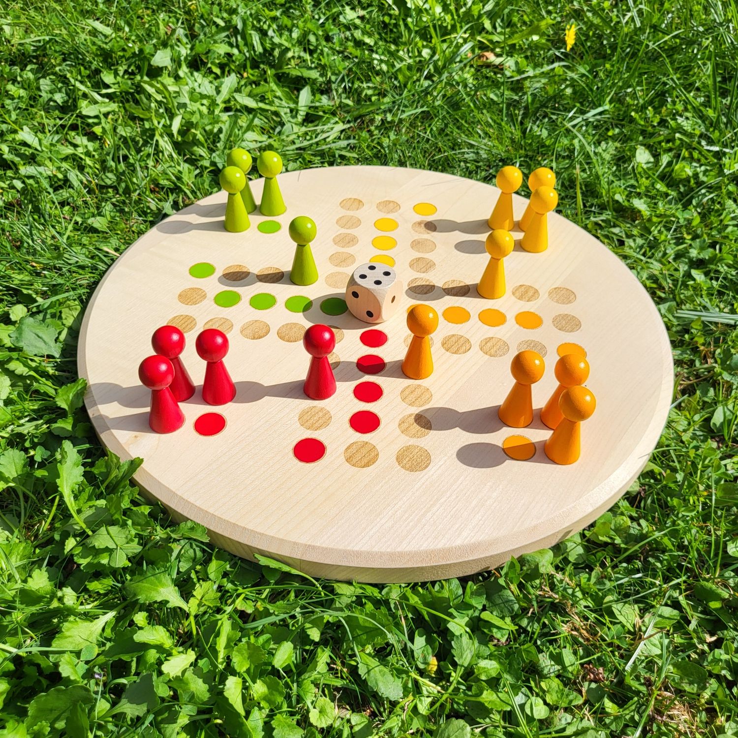 Brettspiel * KegelRalley * Sommer * Ahorn rund * Punkte lasergraviert Brettspiel * KegelRalley * Sommer * Ahorn rund * Punkte lasergraviert