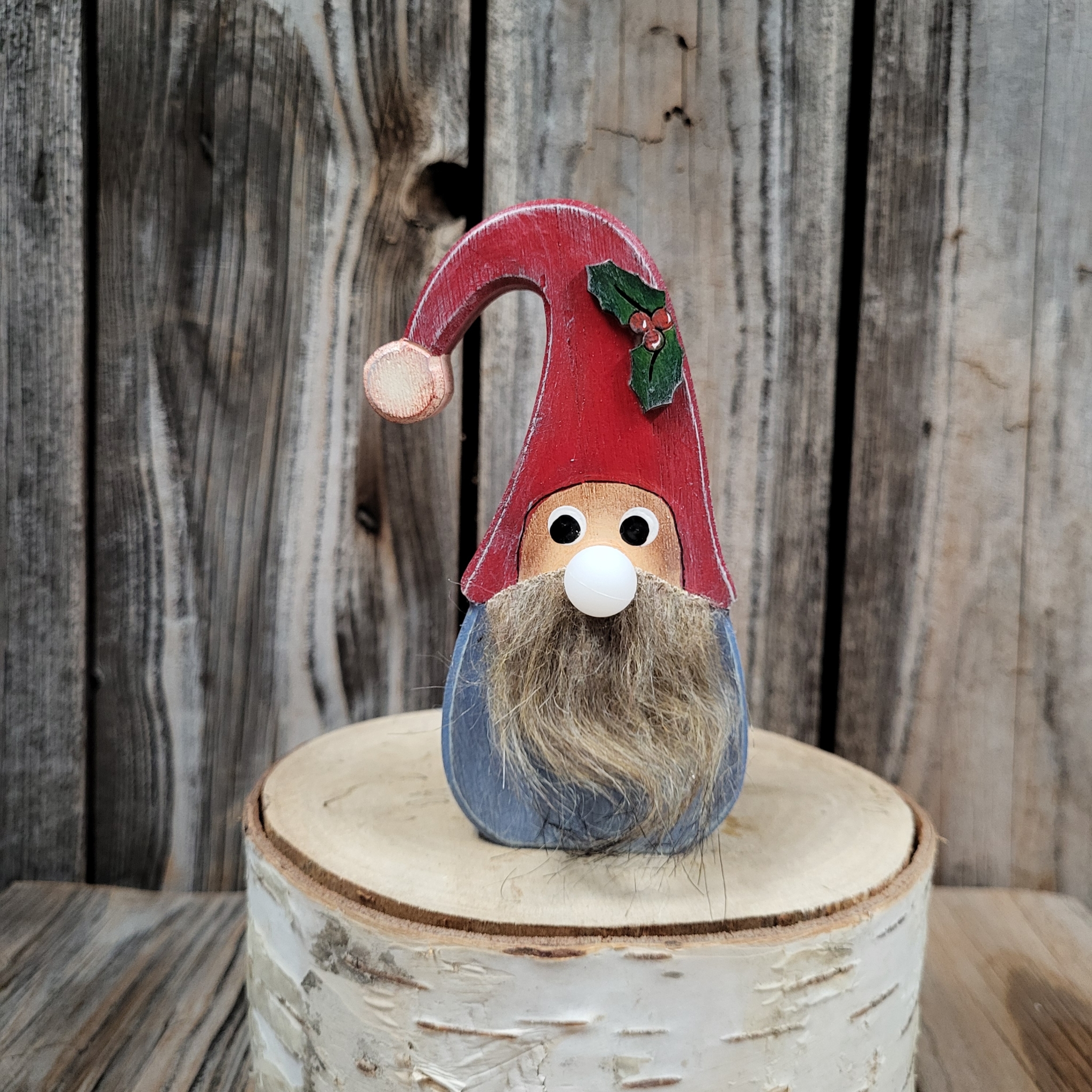 Willi Wichtel mit LED-Nase & Ilex Blatt