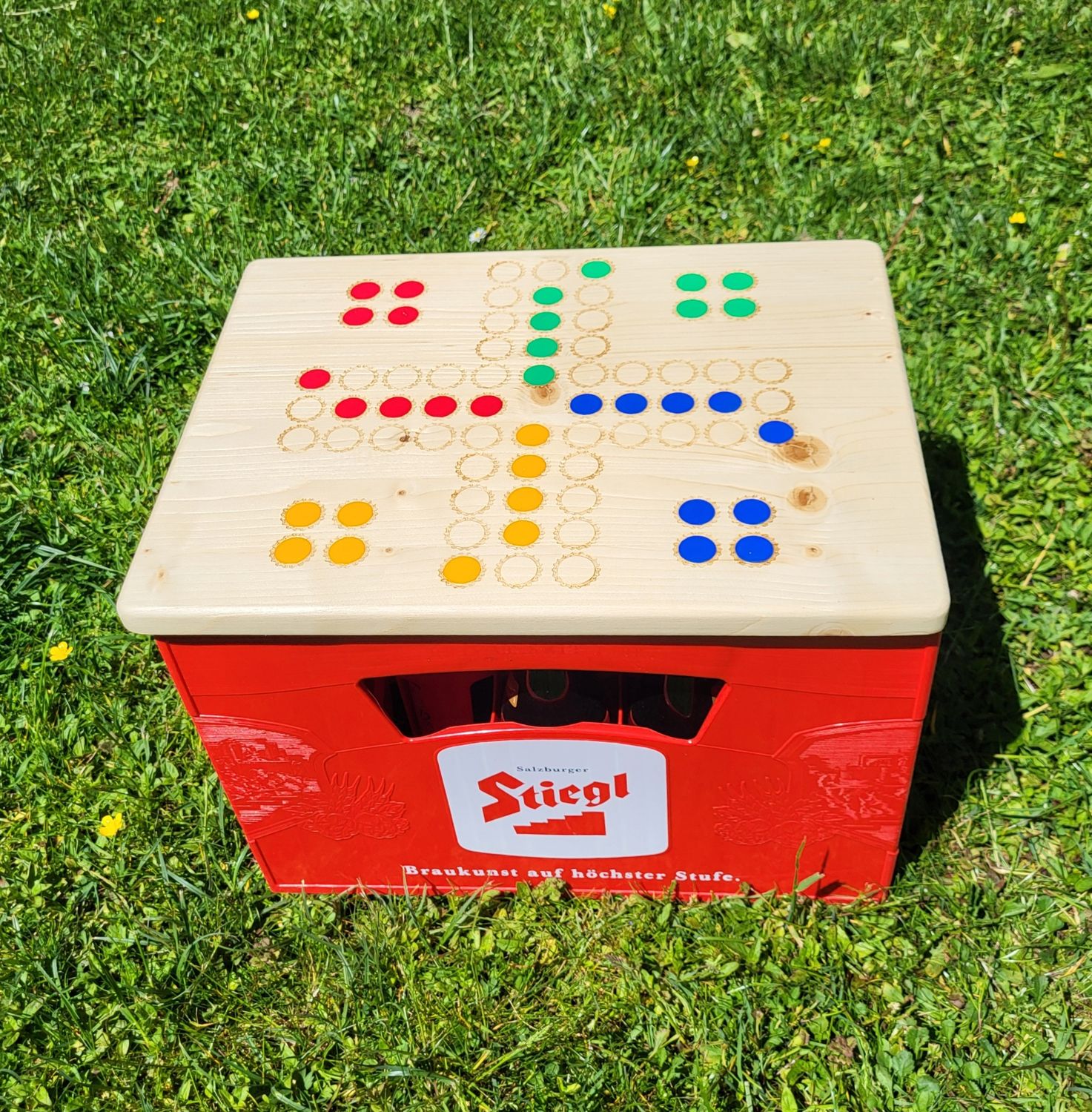 BierKastenSitz / SpielTisch * Kiefer BierKastenSitz / SpielTisch * Kiefer