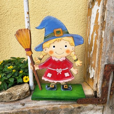 Kleine Hexe Nella Kleine Hexe Nella