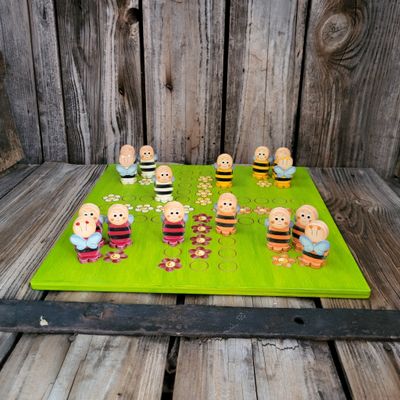 Brettspiel * Bienchen ärger di ned * Sommer * olivgrün hell Brettspiel * Bienchen ärger di ned * Sommer * olivgrün hell