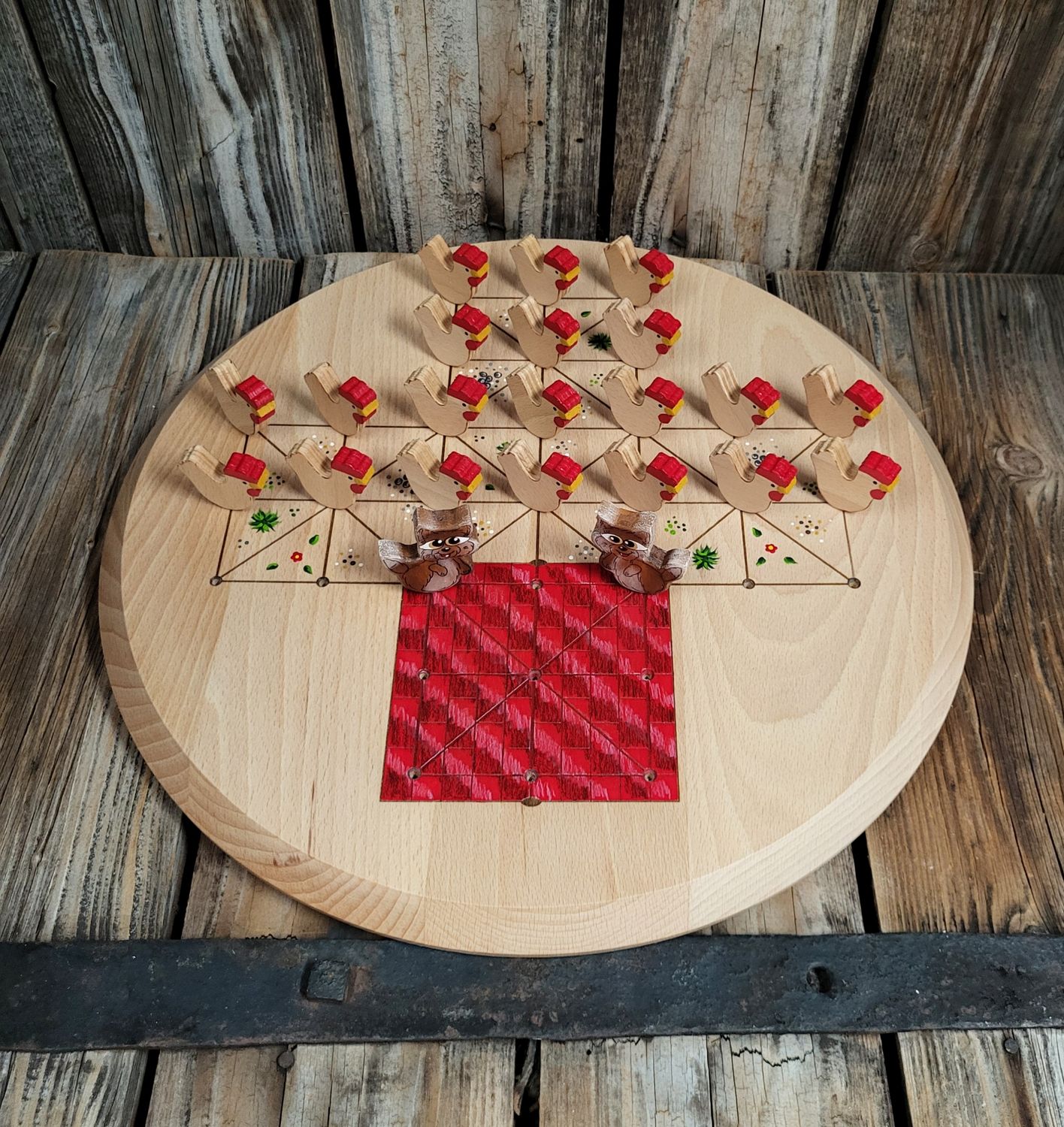 Brettspiel * Fuchs & Henne * Buche rund * Kante schräge * Dach rot * Hühner Buche natur
