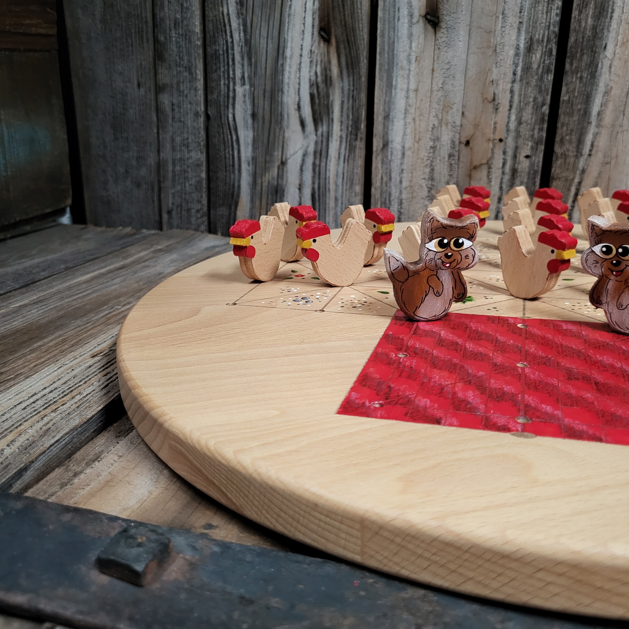 Brettspiel * Fuchs & Henne * Buche rund  * Dach rot * Hühner Buche natur