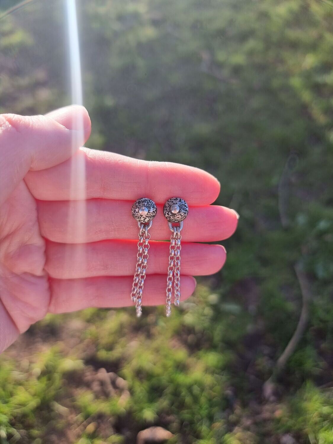 Hammered Chain Studs