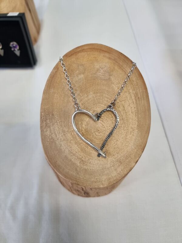 Heart Link Necklace