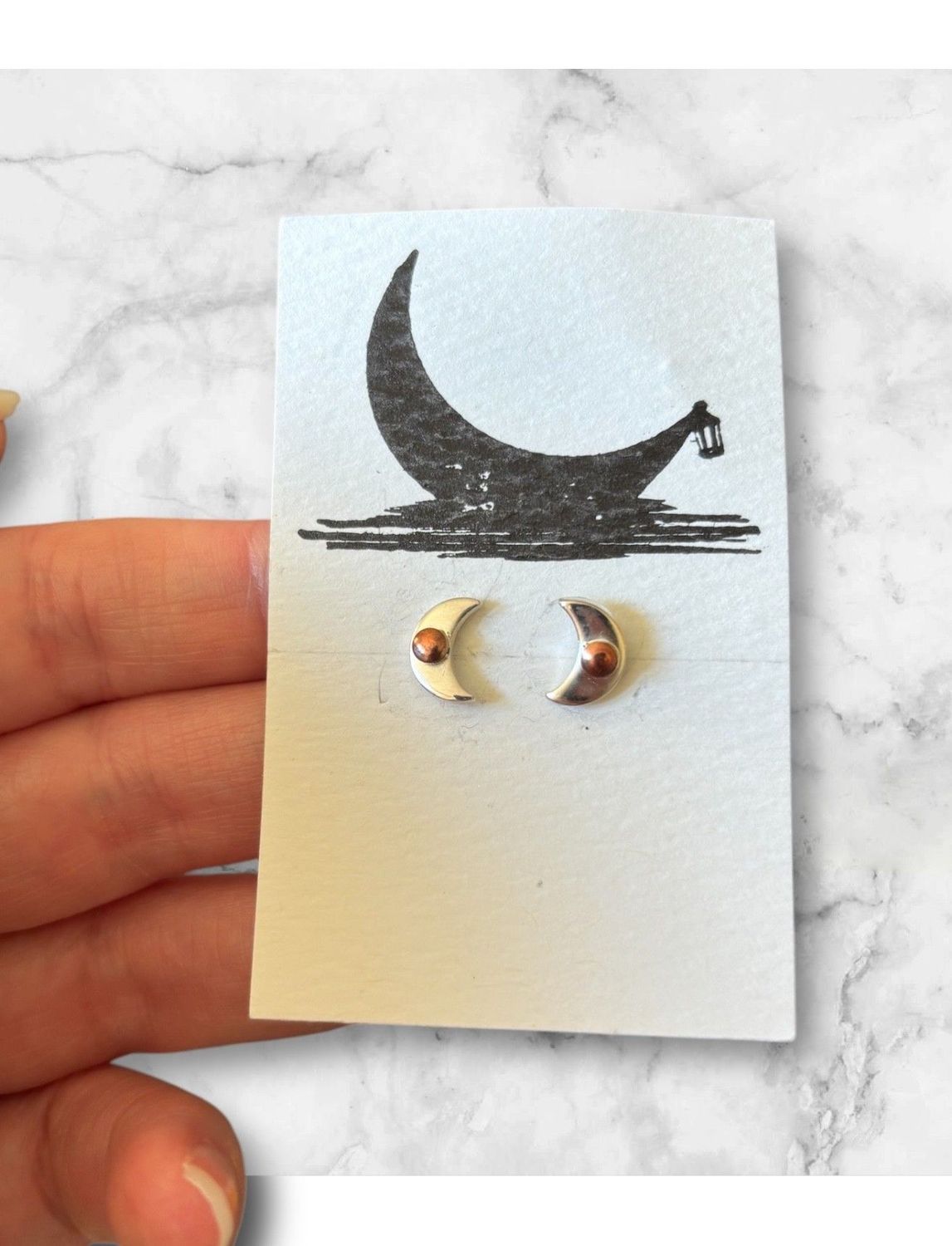 (Closing down) Moon Stud Earrings